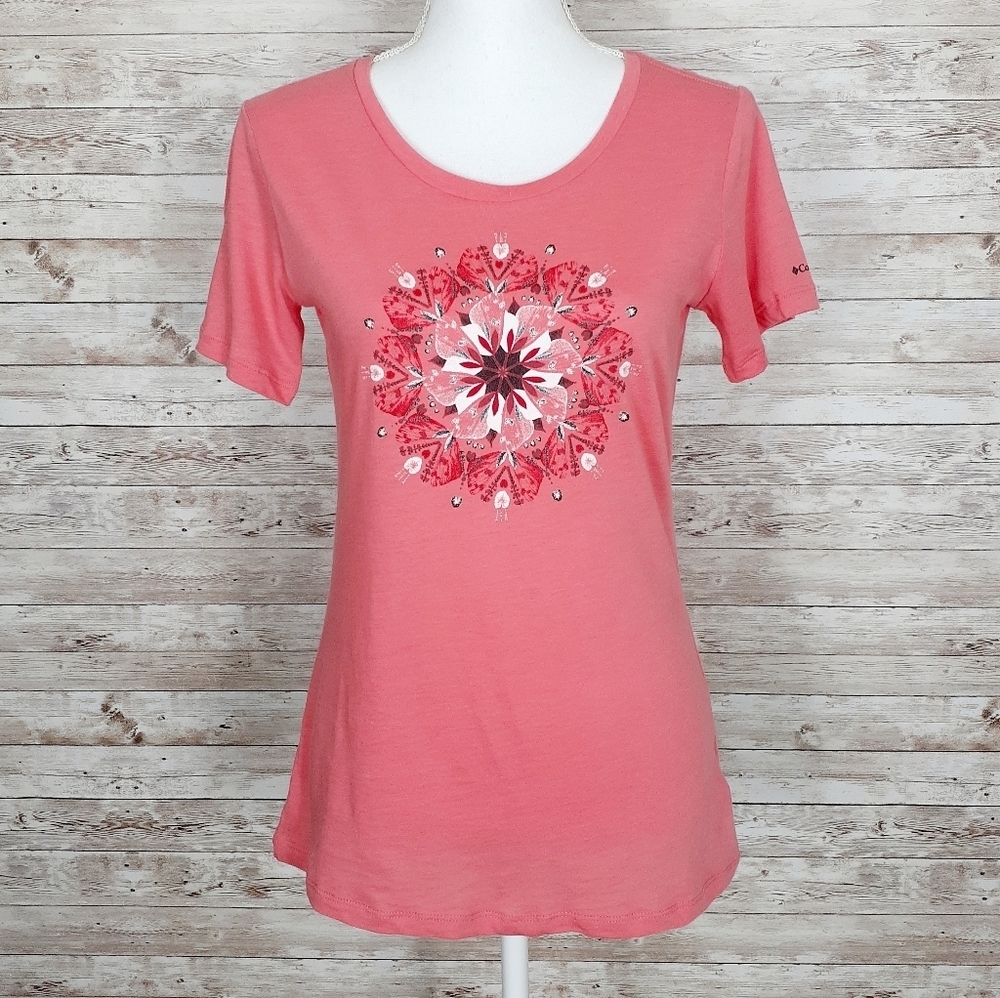 Columbia Short Sleeved Tee TShirt 52
